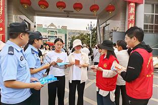 哇哦？李月汝晒跳舞视频：又是共情尖叫鸡的早上